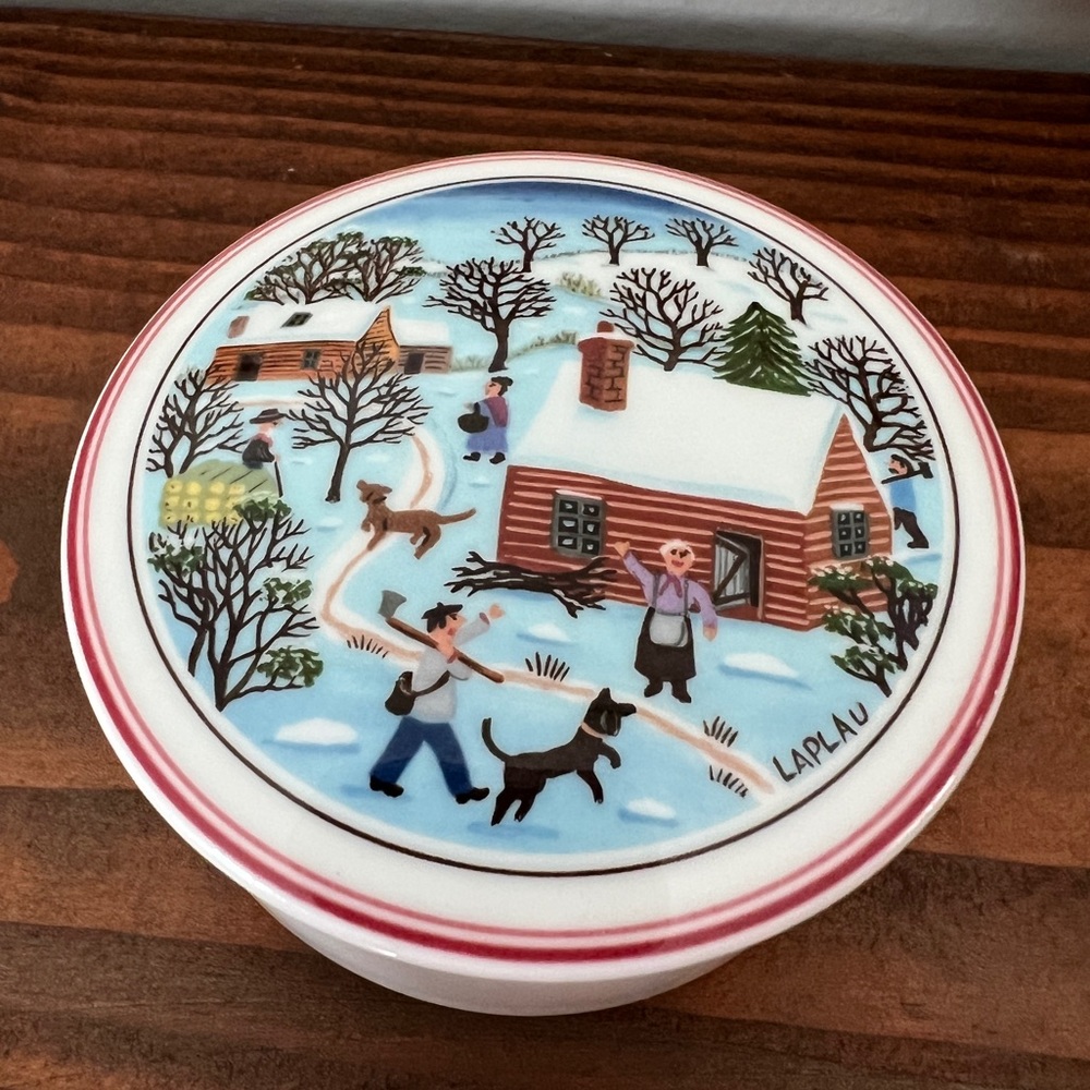 Villeroy & Boch Trinket box, porcelain,
Naïf Christmas, winter...
